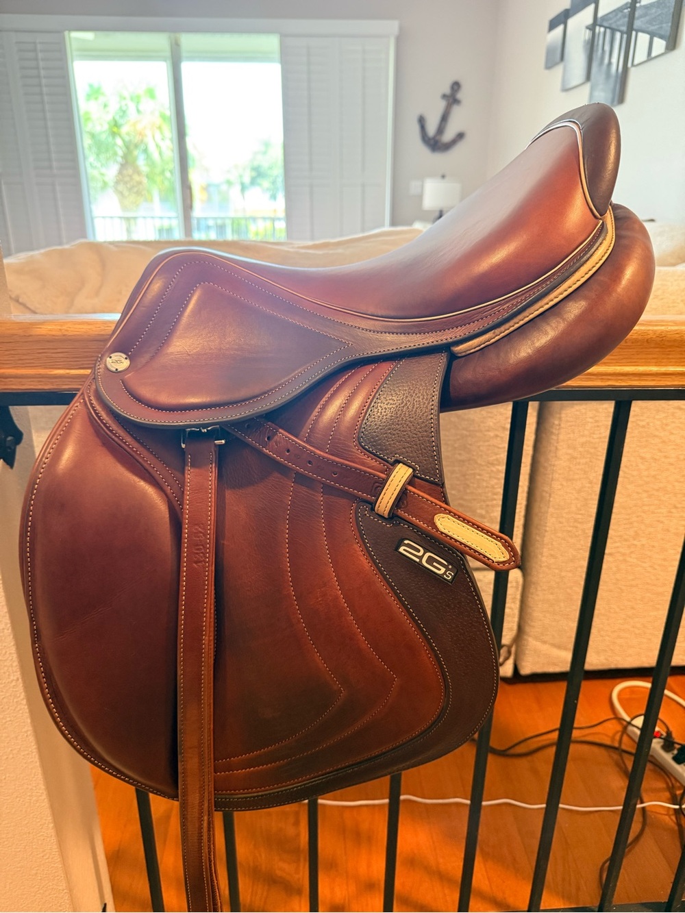 CWD 2Gs Mademoiselle 17” Jump Saddle – 2L Flap